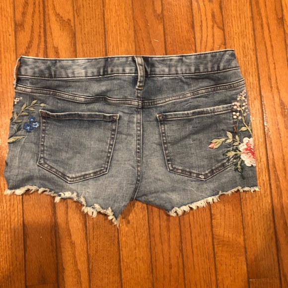 Express Jean shortie - Picture 3 of 8